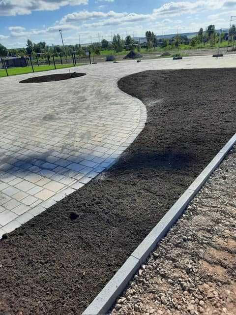 Montaj pavaj si borduri - orice tip - 14 ani experienta!