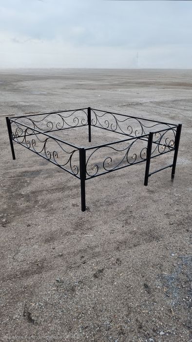 Ритуальные ограды