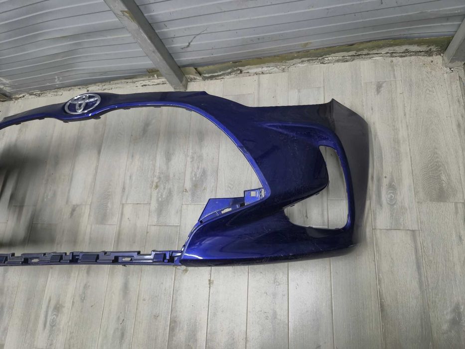 Bara fata Toyota Yaris An 2020 - 2024 cod  52119-K0050