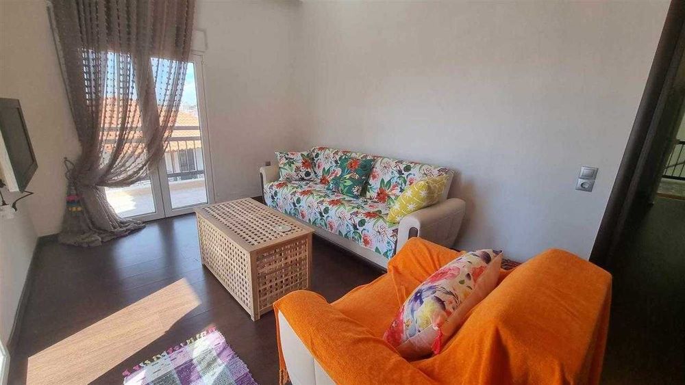 Дава се под наем Тристаен апартамент в Пловдив, Кършияка - 81 кв.м за 428.4 € - Снимка #2