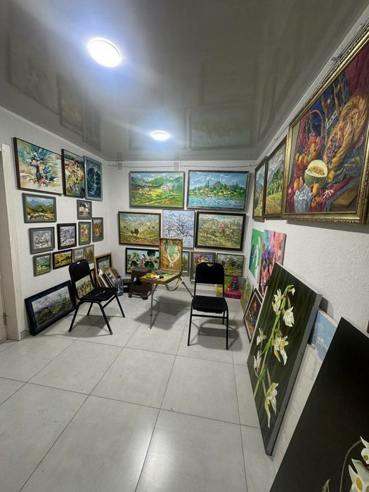 Xonalar ofis yoki o'qitish uchun beriladi