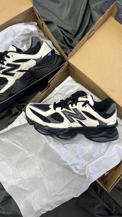 New Balance 9060 Off White Black