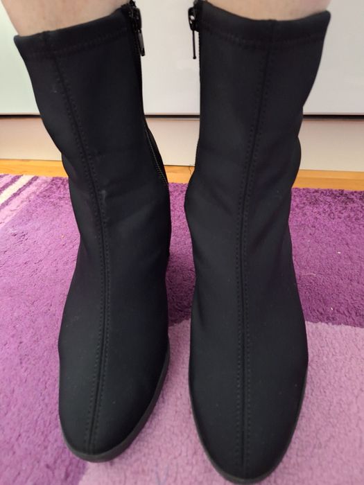 Cizme din material impermeabil