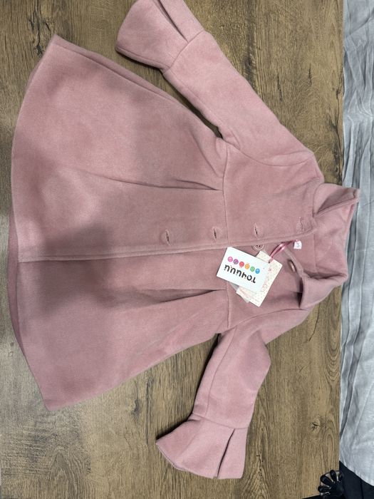 Продавам детско палто за момиче от Точици