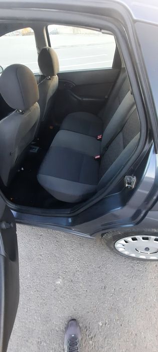 Ford Focus 1.6 benzina