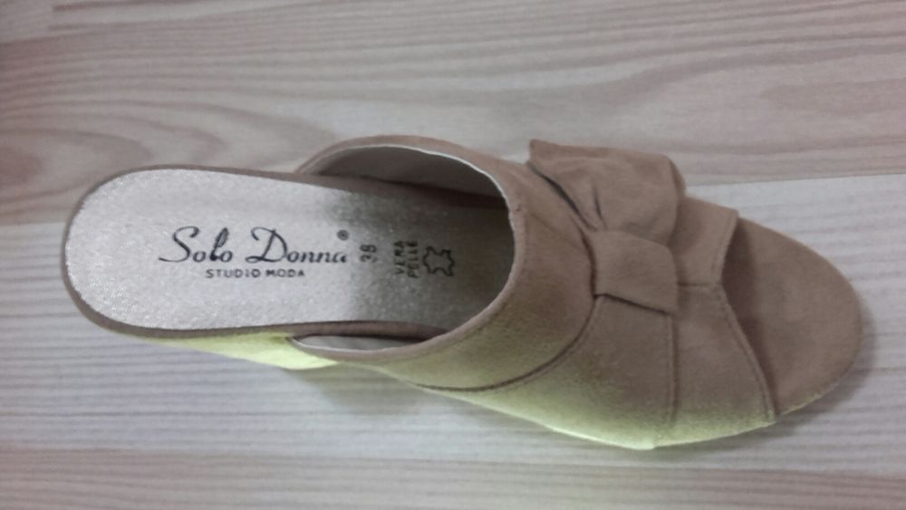 Saboti  piele întoarsă, bej