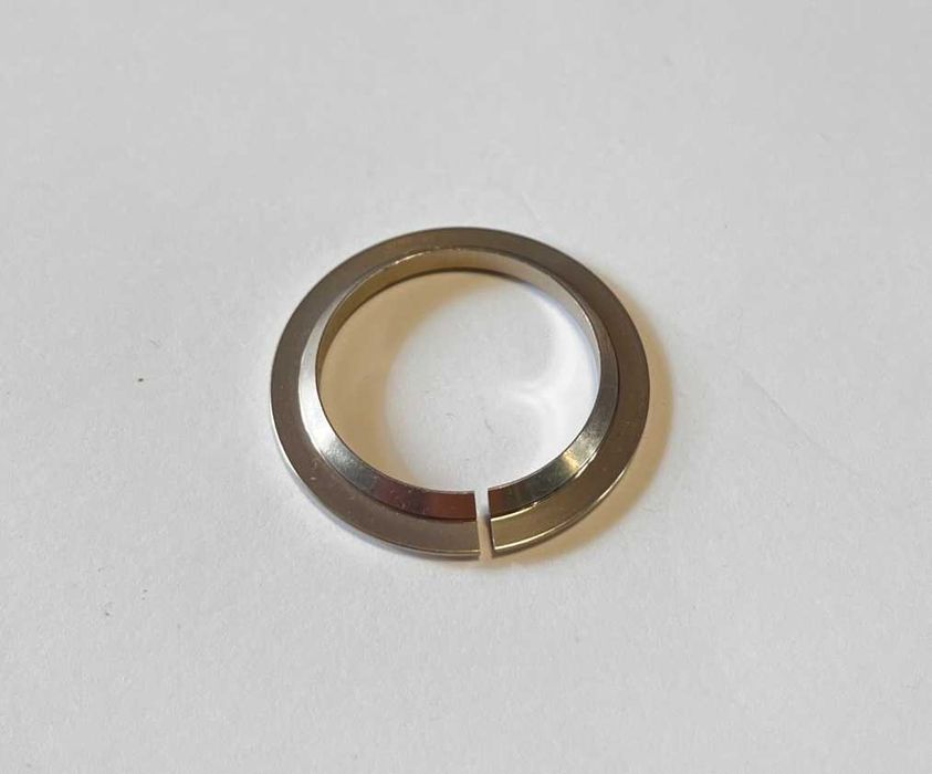 НОВИ Преходник Адаптер за чашки колело (велосипед) право чело стержен