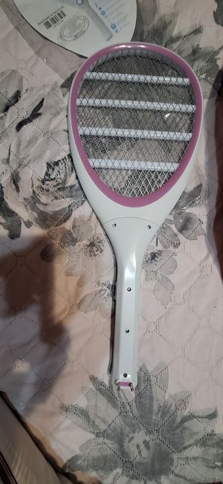 LED електрическа хилка против комари