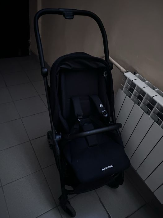 Коляска Maxi-Cosi