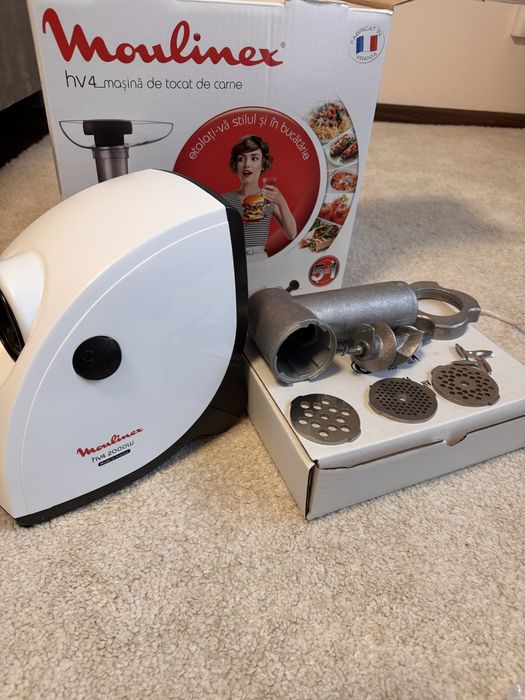 Masina electrica de tocat carne, Moulinex, 2000W