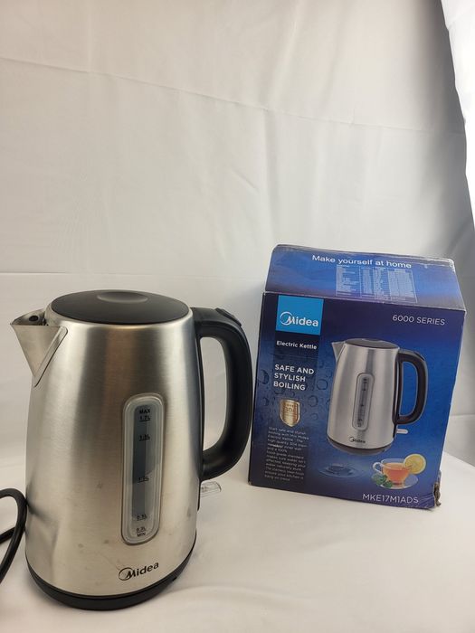 Електрическа кана - Midea