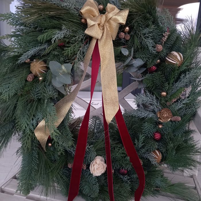 Coronita mare 60 cm brad nobilis tuia chiparos pin eucalipt