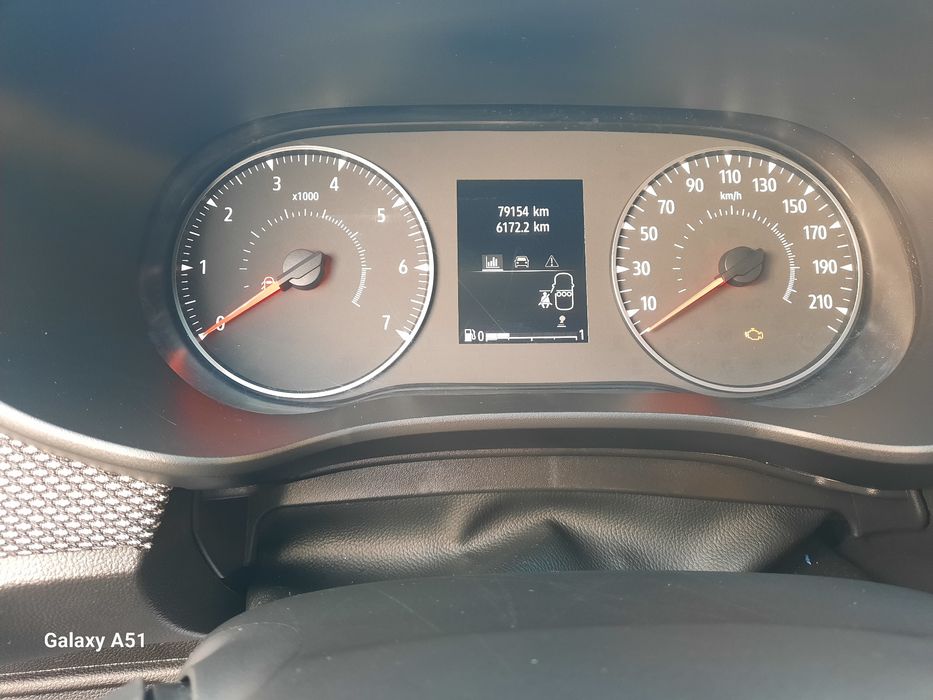 Vând Logan, 2024, Climatronic,  încălzire în scaune