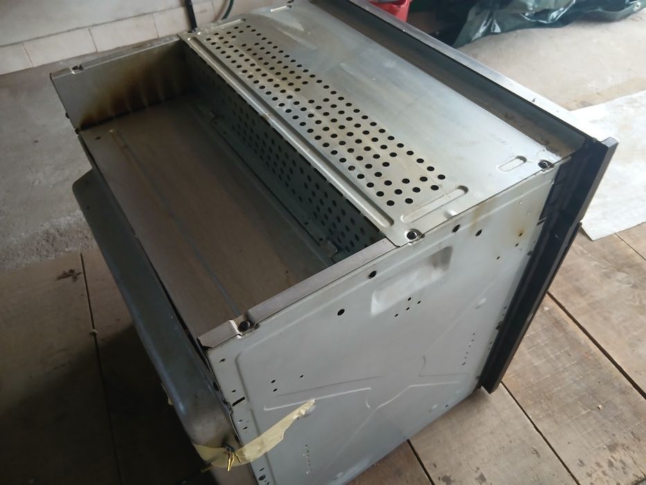 Фурна за вграждане Electrolux