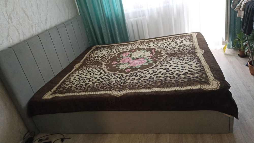 Продам срочно кровать