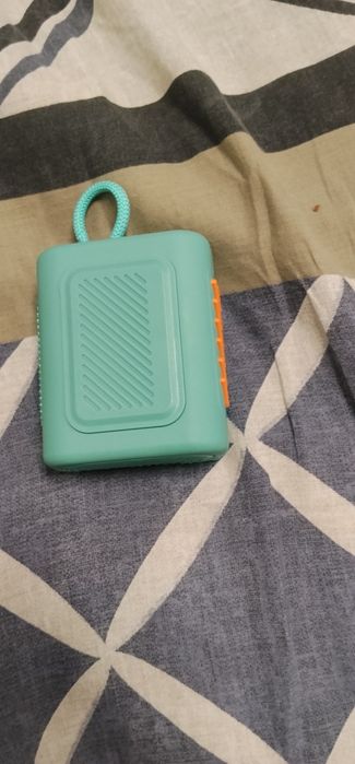 Vând jbl go3 perfect funcțional
