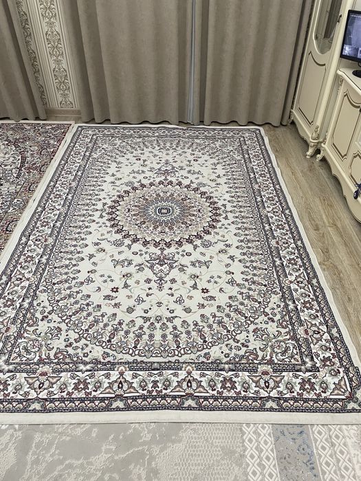 Ковры 2/3 хорошего качества