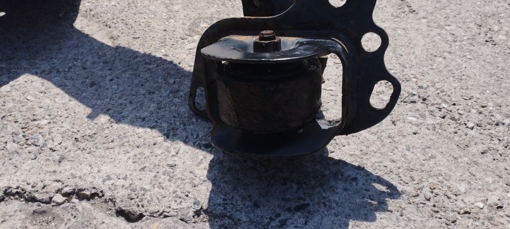 BMW 330XD на части