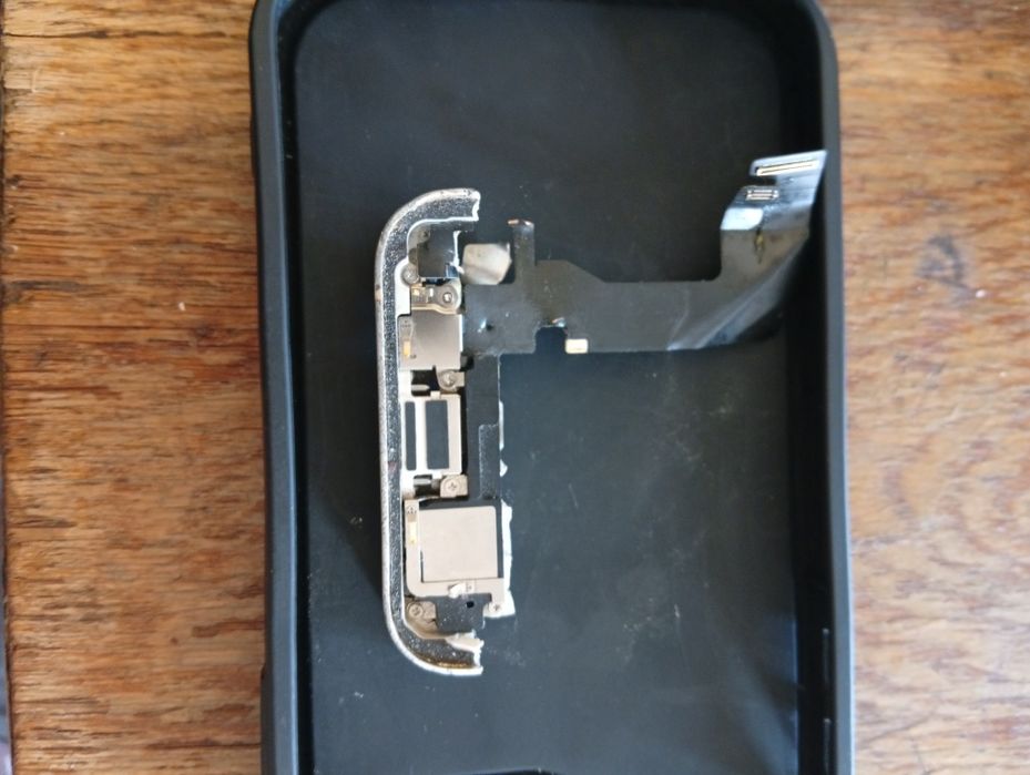 Vând piese iPhone 13 mini