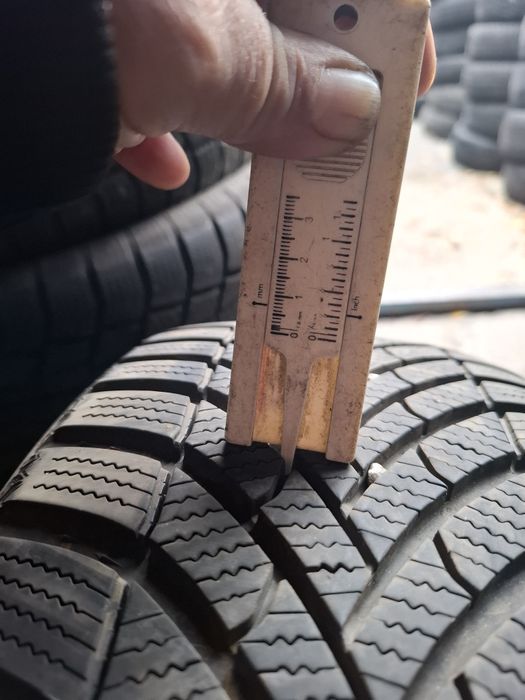 205 50 17 2броя дот 2824 semperit като нови цената е за брой