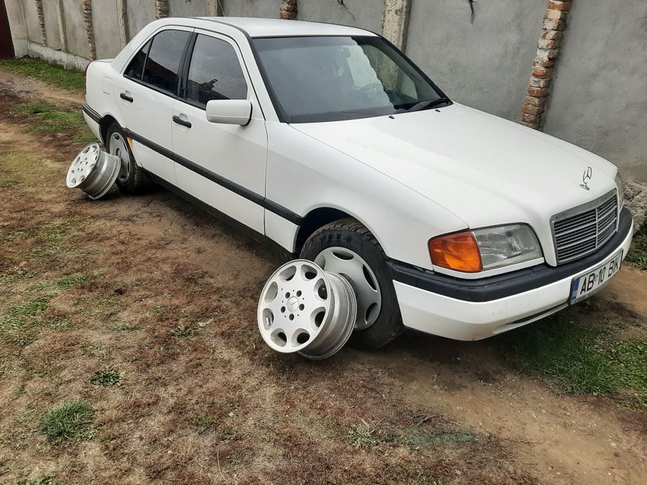 Mercedez de vânzare