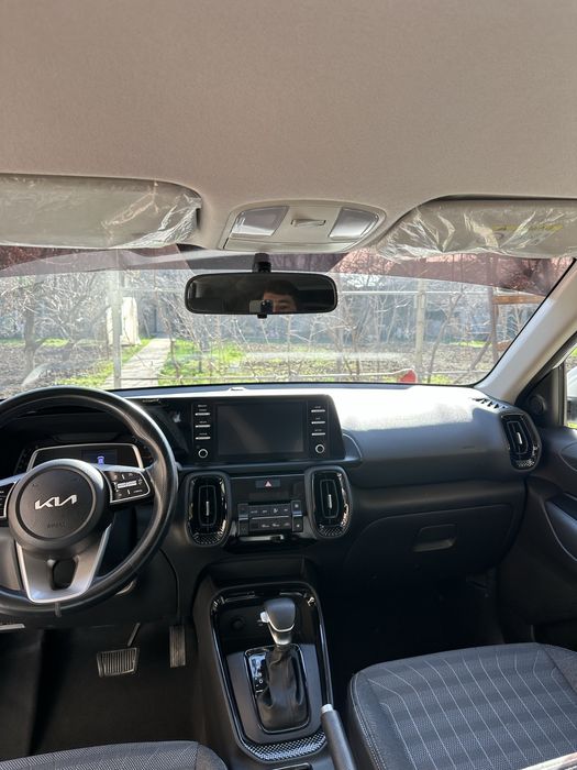 Kia  sonet sotiladi sonet