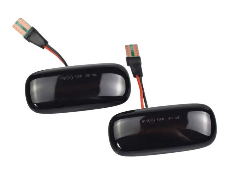 LED мигачи Audi A3 8L , A4 B5 , A8 D2 , A6 C5 , A2 бягащи динамични