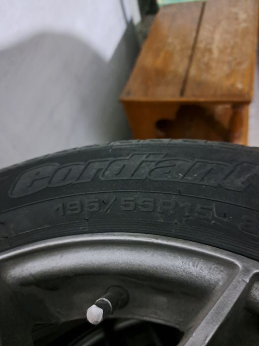 Шины комплект новые