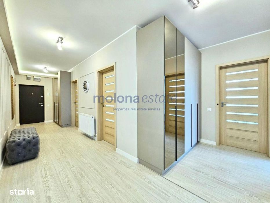 Apartament cu 4 camere, 105 mp si terasa cu garaj pe Observatorului!