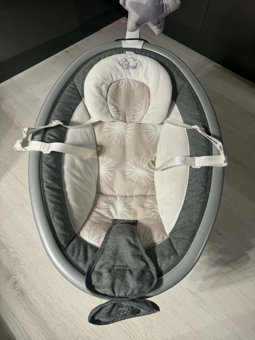 Електрическа бебешка люлка Cangaroo Cloud (SG402) с пълен конплект