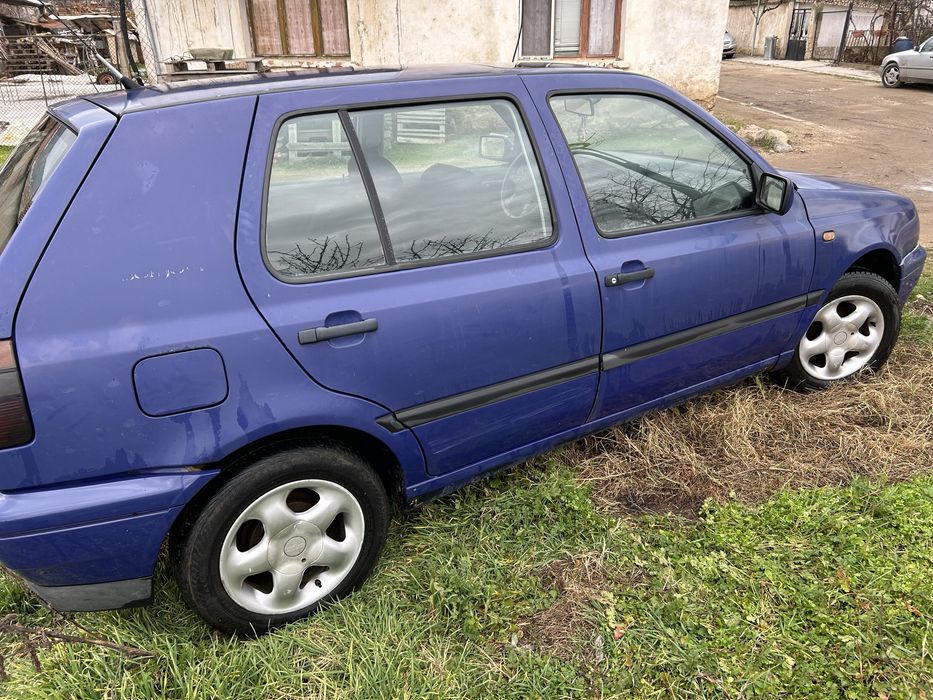 Golf 3 1.6 на части
