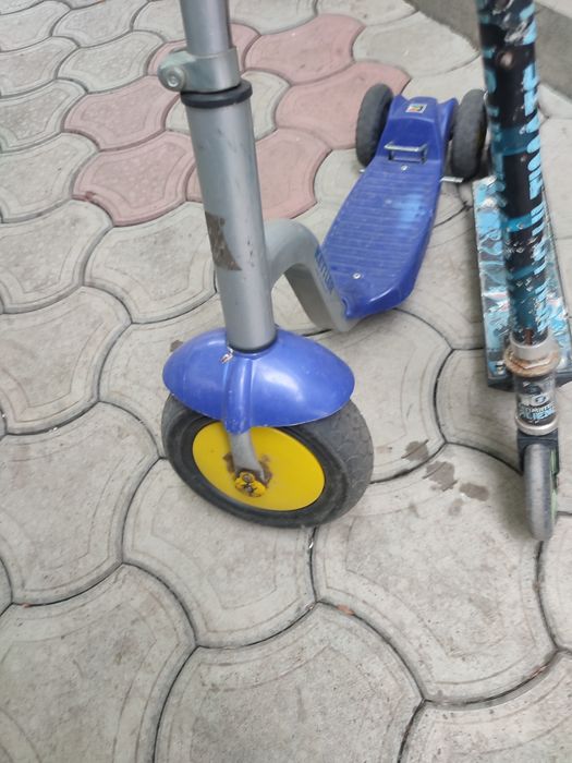 Trotinete baietii 2 bucatii