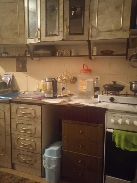сдам комнату  женщине