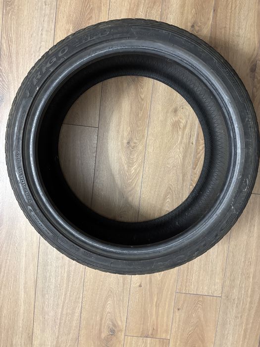 2 buc Anvelope iarna cauciucuri 225/40/18 debica si dunlop dot 2022