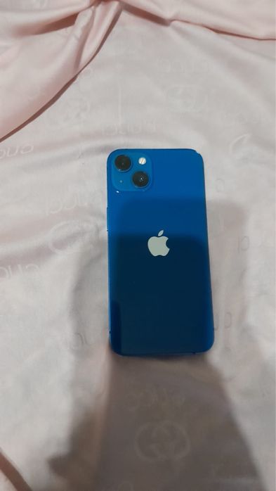 Айфон 13 сатылады