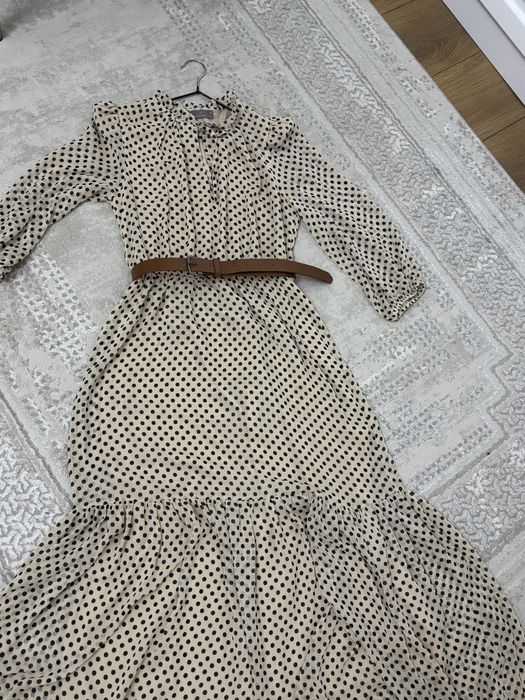 Продам платья модные