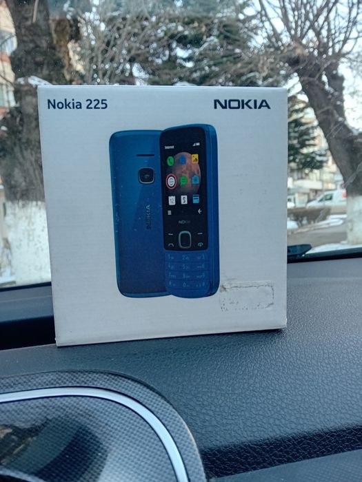 Telefon mobil Nokia de Vânzare cu Bluetooth  -Cameră  Mp3