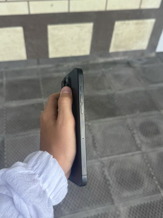 Продам iPhone 15 pro max 256gb