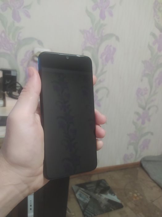 Продам xiaomi redmi note 7 4/128