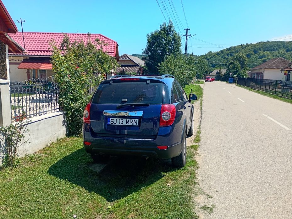 Vând Chevrolet captiva