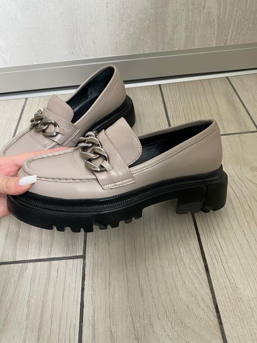 Лоферы б/у в отличном состоянии