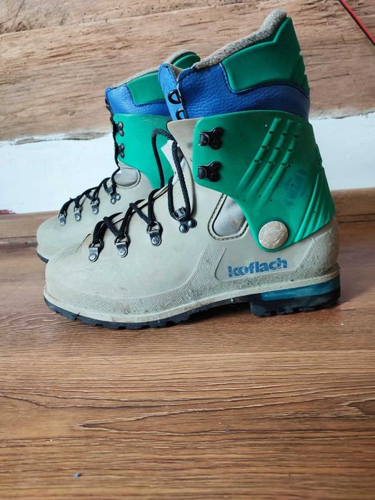 Bocanci Plastici/Bocanci dubli