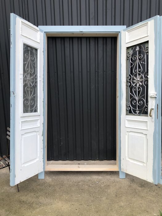 Uși vechi de colecție