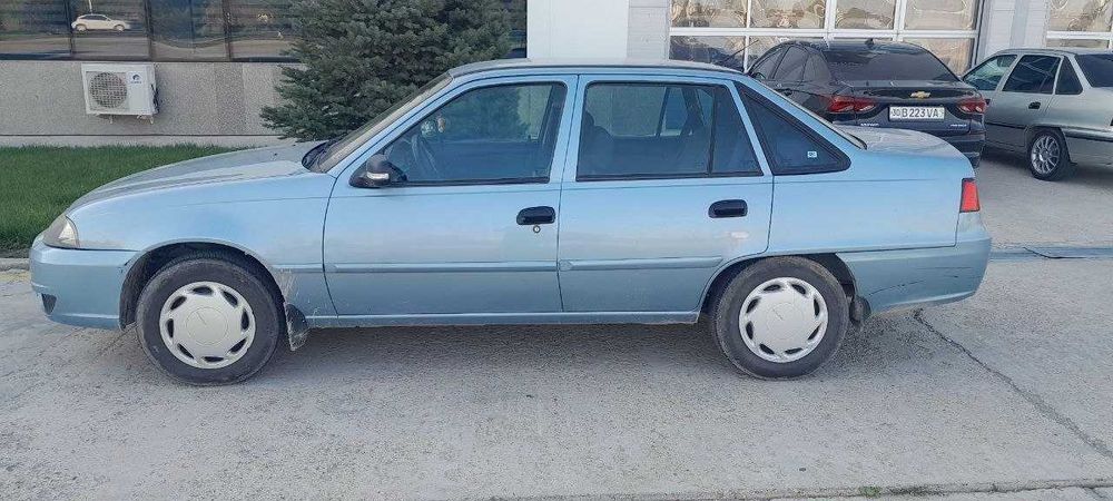 Нексия-2 сотилади