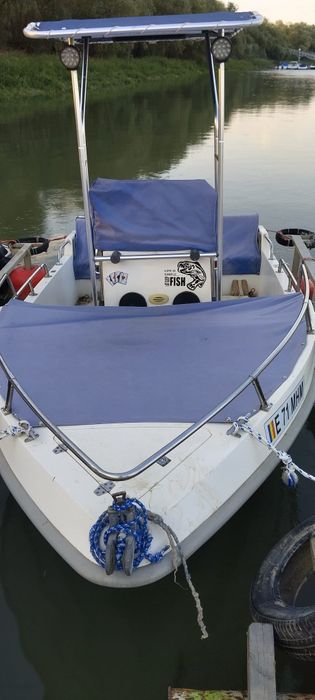 Barcă Romar 500 cu motor Johnson 40 cai