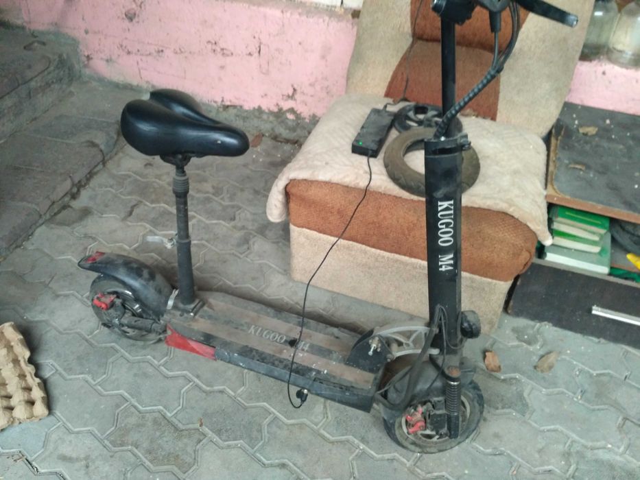 Продам электро самокат кцго м4