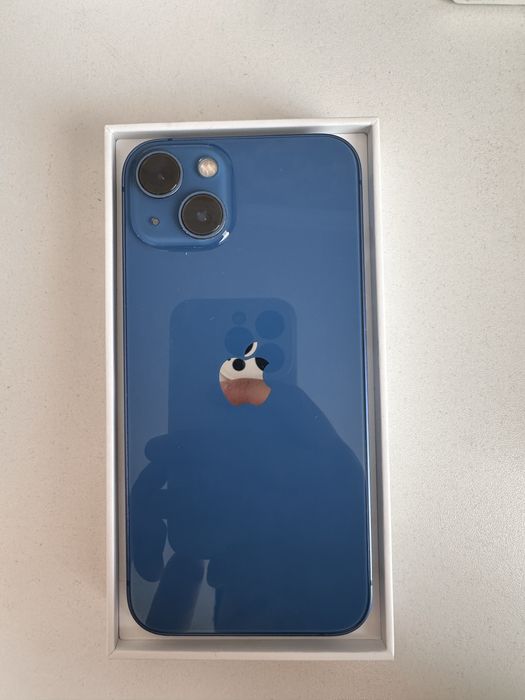 Iphone 13 синий