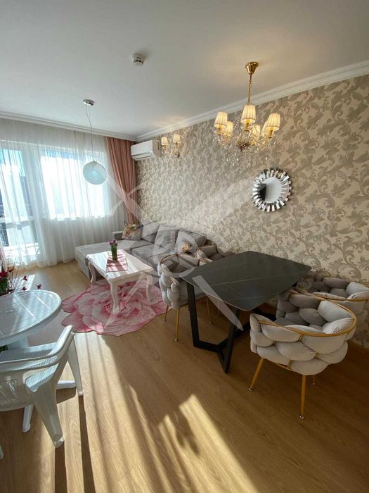 Продава се Тристаен апартамент в к.к. Слънчев бряг - 65 кв.м за 1999 €/кв.м - Снимка #1