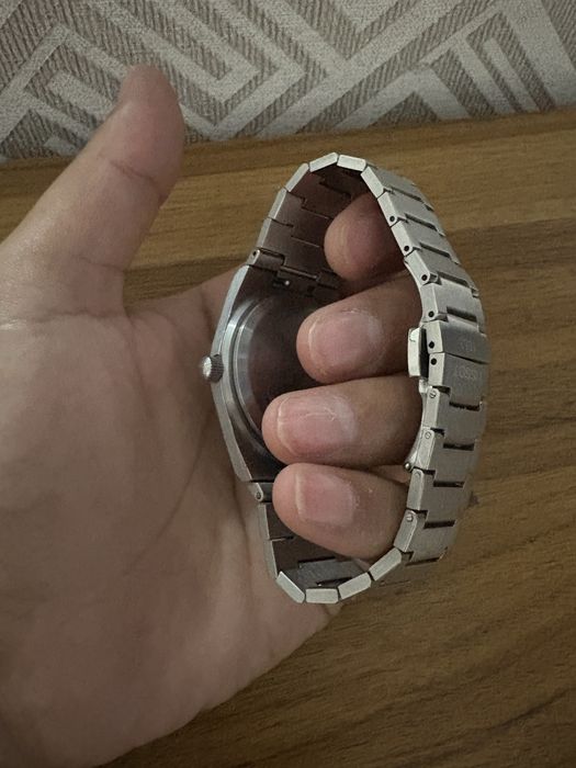 Tissot erkaklar soati