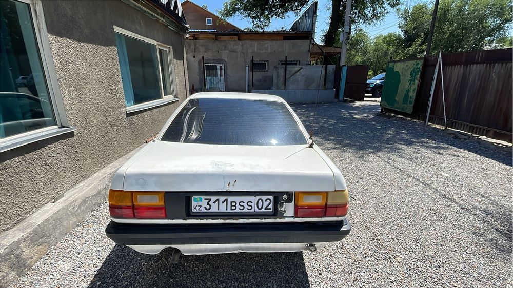 Audi 80 торг на месте….